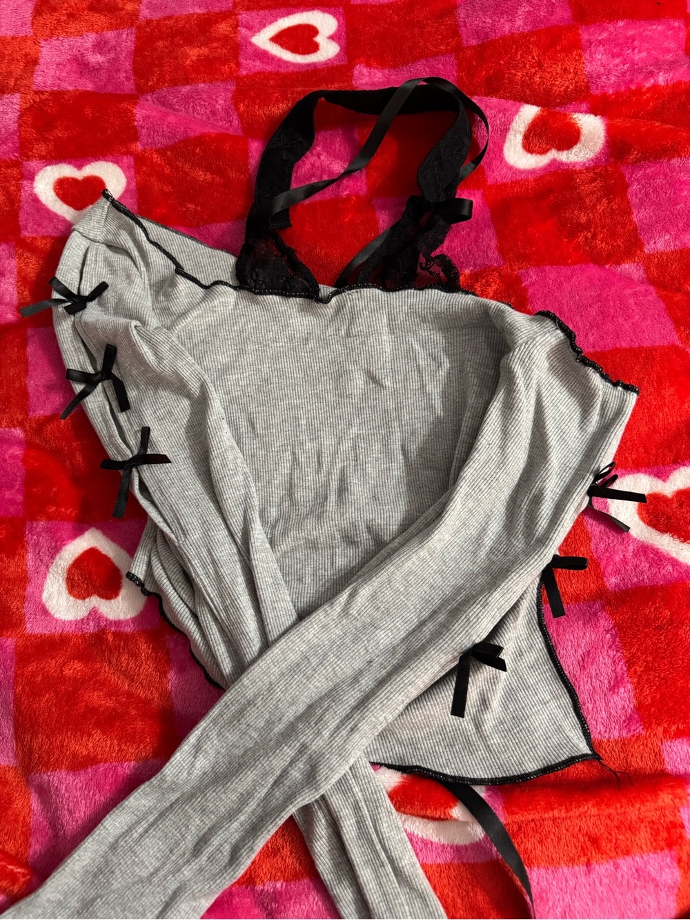 Women's Grey Ribbed Lace-Trim Camisole with Black Accents
